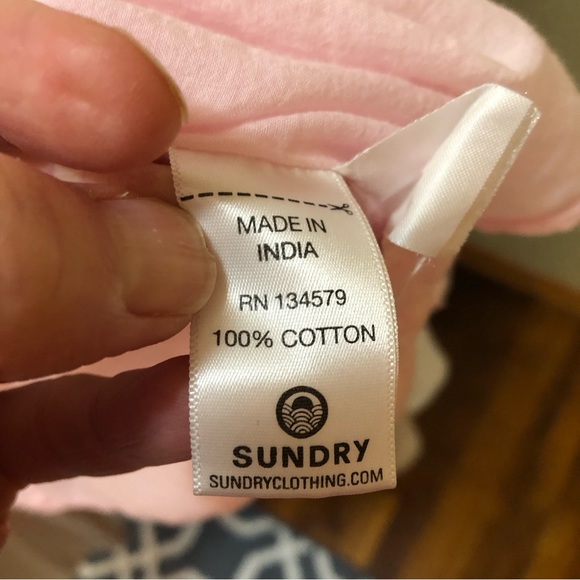 Pink Sundry Button Down Sz 3 - Picture 7 of 11